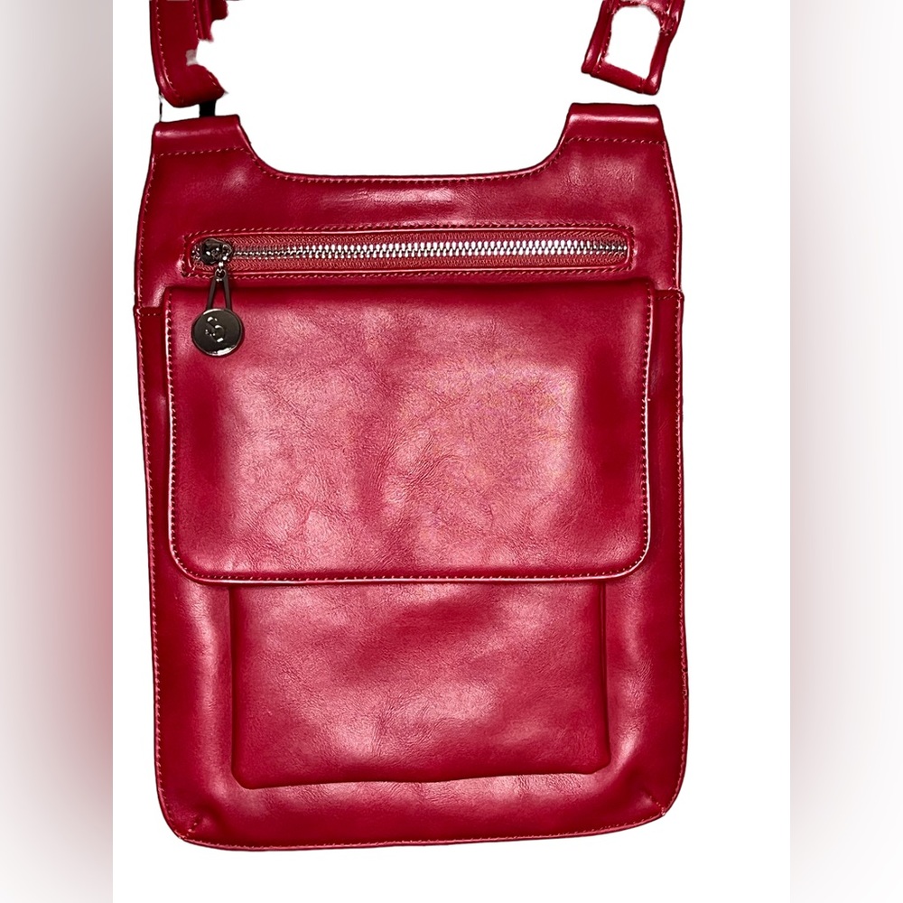 S-Q Flat Crossbody Bag